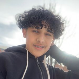 Meet your Posher, Giovanni